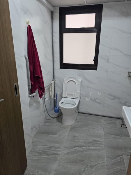 235A Tengah Garden Walk, 235A Tengah Garden Walk, Room Rental, 50 sqft, HDB Flat For Rent, by Jayrethnem Jayaram, 500223467 - Bathroom - PropertyGuru.com.sg