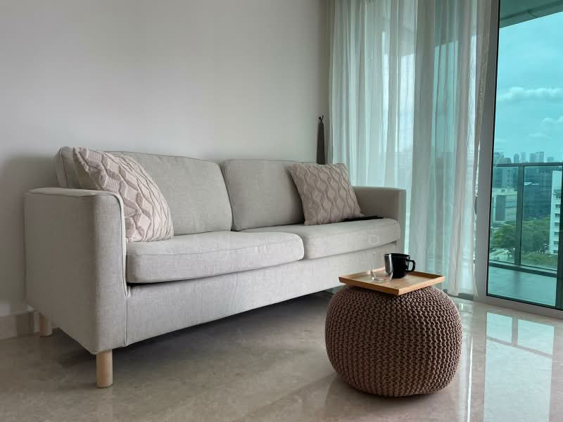 Eight Riversuites, 8 Whampoa East, 2 Bedrooms, 699 sqft, Condominium For Sale, by James Yeo, 500223470 - Living Room - PropertyGuru.com.sg