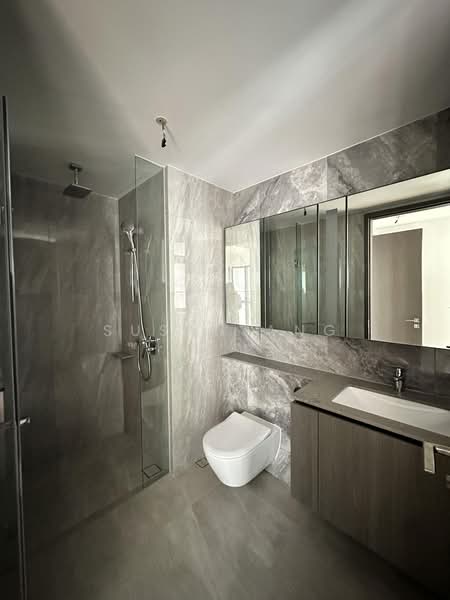 Piccadilly Grand, Northumberland Road, 3 Bedrooms, 883 sqft, Condominium For Rent, by Susan Ang, 500223471 - Bathroom - PropertyGuru.com.sg