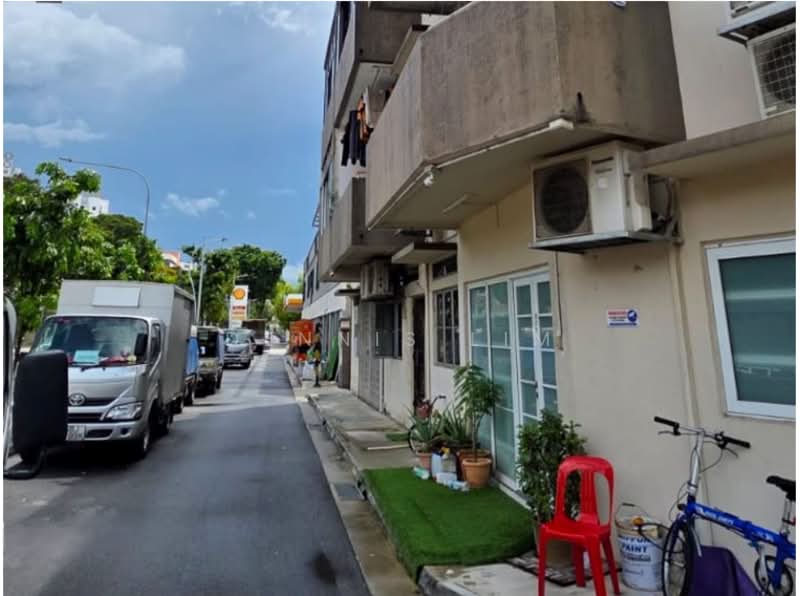 Sennett Estate - Macpherson Road, Macpherson Road, 3 Bedrooms, 1,033 sqft, Walk-up Apartment For Sale, by Dennis Lim, 500223473 - Exterior - PropertyGuru.com.sg