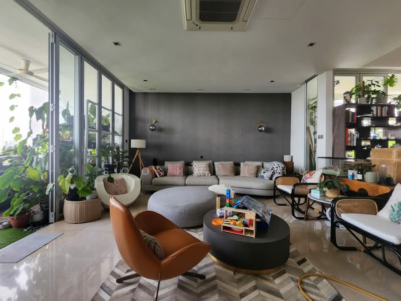 Leighwoods, 37 Mount Sinai Rise, 4 Bedrooms, 4,919 sqft, Condominium For Sale, by Ho Soo Hui (Shue), 500223474 - Living Room - PropertyGuru.com.sg