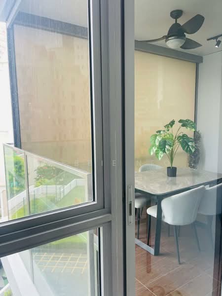Vista Residences, 28 Jalan Datoh, Room Rental, 100 sqft, Condominium For Rent, by Debbie Neo, 500223476 - Dining Room - PropertyGuru.com.sg