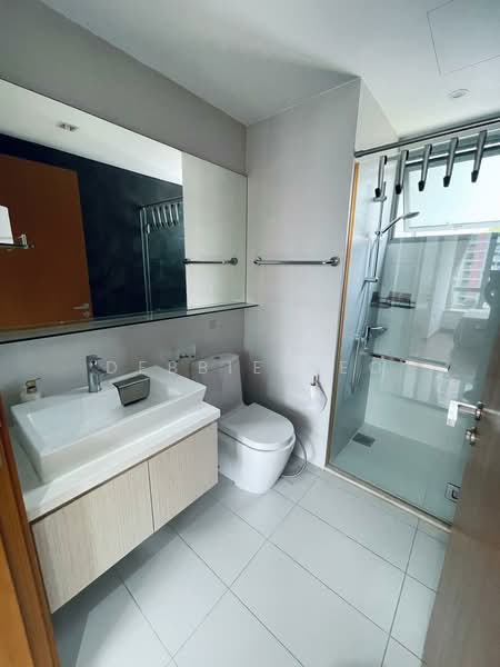 Vista Residences, 28 Jalan Datoh, Room Rental, 100 sqft, Condominium For Rent, by Debbie Neo, 500223476 - Bathroom - PropertyGuru.com.sg