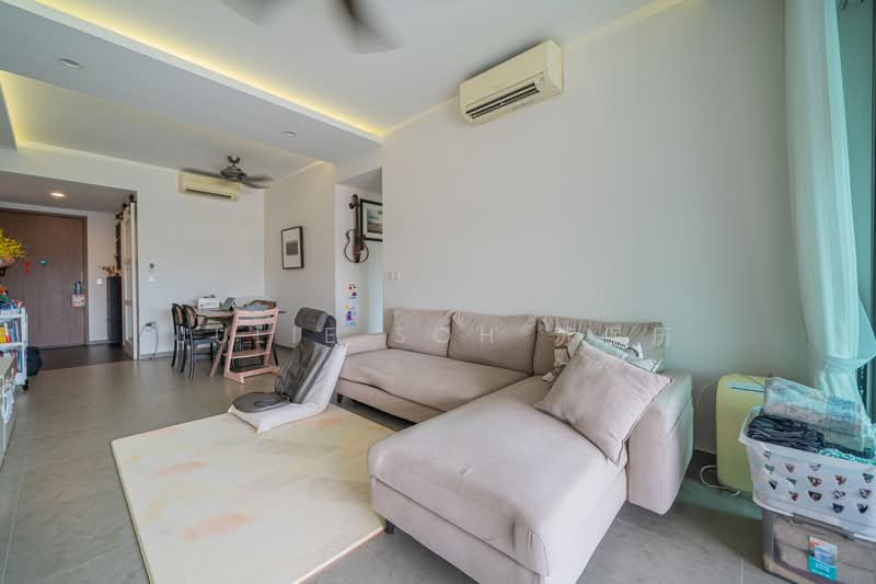 The Minton, 12 Hougang Street 11, 3 Bedrooms, 1,109 sqft, Condominium For Sale, by Julie Soh 苏保历, 500223482 - Living Room - PropertyGuru.com.sg