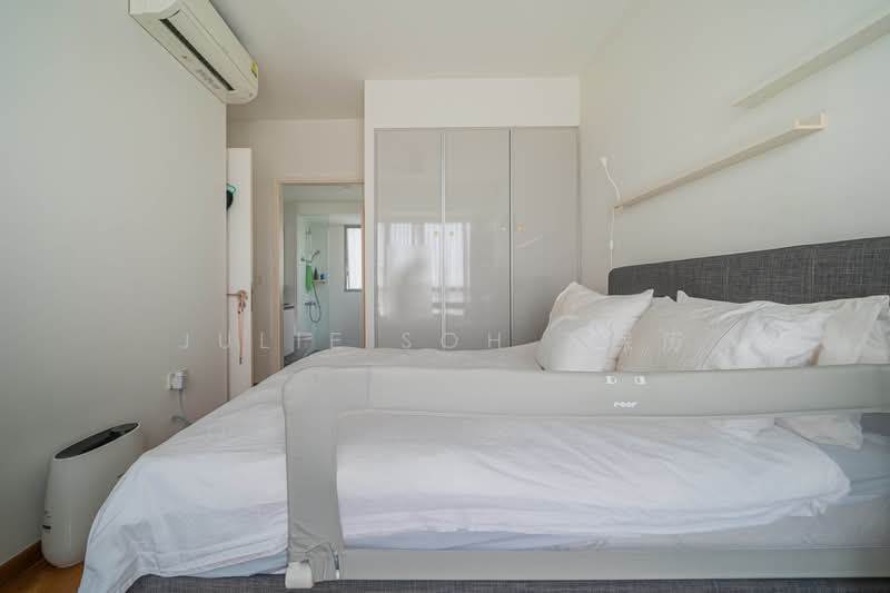 The Minton, 12 Hougang Street 11, 3 Bedrooms, 1,109 sqft, Condominium For Sale, by Julie Soh 苏保历, 500223482 - Bedroom - PropertyGuru.com.sg