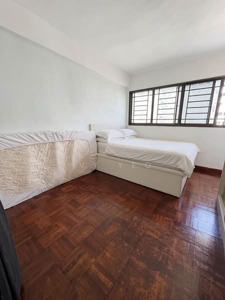 414 Pandan Gardens, 414 Pandan Gardens, 3 Bedrooms, 1,044 sqft, HDB Flat For Sale, by Ivy Yeo, 500223483 - Bedroom - PropertyGuru.com.sg