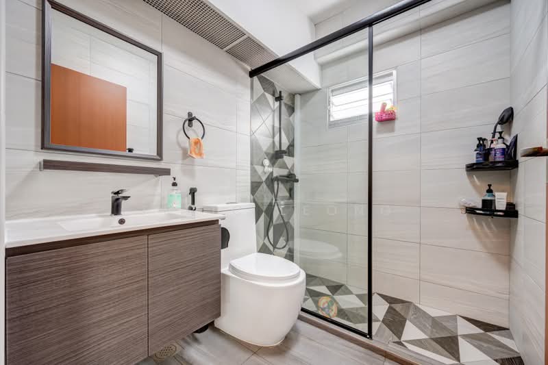 426A Yishun Avenue 11, 426A Yishun Avenue 11, 3 Bedrooms, 1,206 sqft, HDB Flat For Sale, by Jeric Leong, 500223488 - Bathroom - PropertyGuru.com.sg