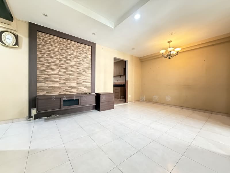679C Jurong West Central 1, 679C Jurong West Central 1, 3 Bedrooms, 1,023 sqft, HDB Flat For Sale, by Rain Xie 谢燕瑜, 500223503 - Living Room - PropertyGuru.com.sg