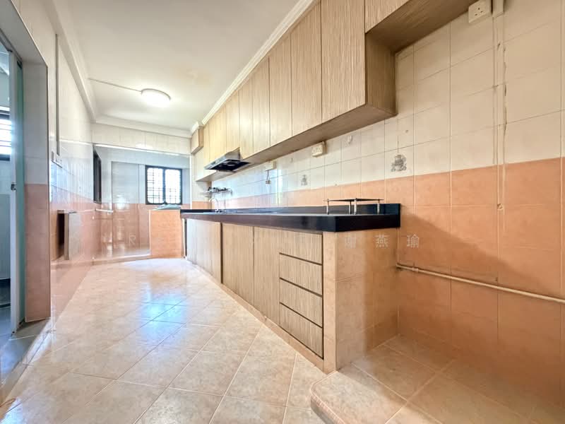 679C Jurong West Central 1, 679C Jurong West Central 1, 3 Bedrooms, 1,023 sqft, HDB Flat For Sale, by Rain Xie 谢燕瑜, 500223503 - Kitchen - PropertyGuru.com.sg