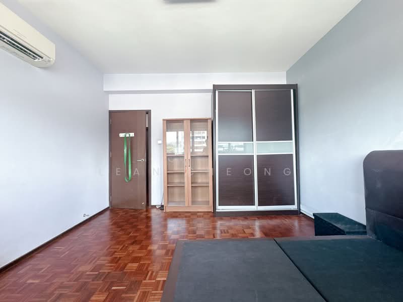 Sherwood Towers, 3 Jalan Anak Bukit, Room Rental, 150 sqft, Apartment For Rent, by Lean Cheong, 500223512 - Bedroom - PropertyGuru.com.sg