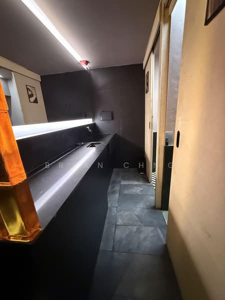 Telok Ayer St/ Boon Tat, , 3,442 sqft, Food & Beverage For Rent, by Brian Chng, 500223514 - Bathroom - CommercialGuru.com.sg