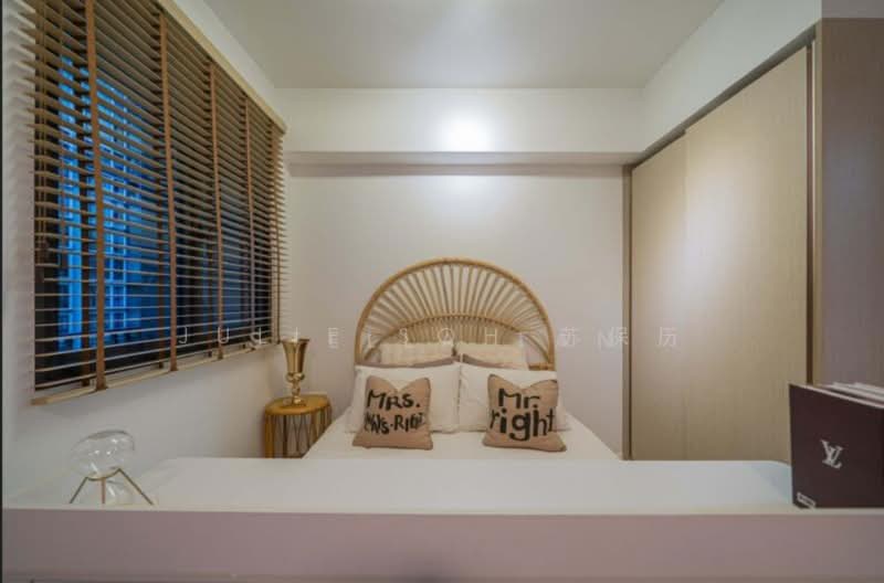 Treasure at Tampines, 1 Tampines Lane, 1 Bedroom, 463 sqft, Condominium For Sale, by Julie Soh 苏保历, 500223517 - Bedroom - PropertyGuru.com.sg