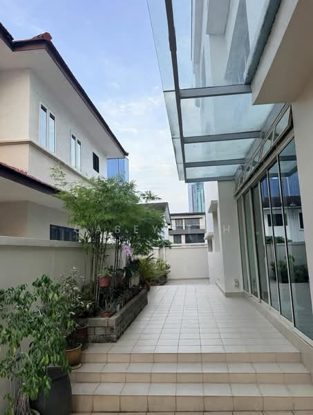 A Rare Freehold Trophy Home in Prime District 11 Novena, Jalan Merlimau, 6 Bedrooms, 5,315 sqft, Semi-Detached House For Sale, by Casey Teh, 500223519 - Exterior - PropertyGuru.com.sg