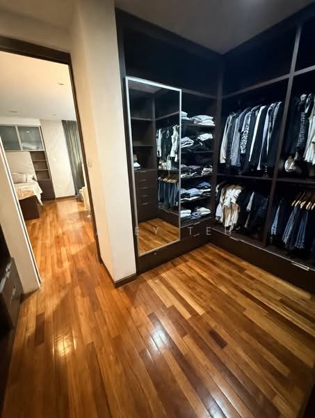 A Rare Freehold Trophy Home in Prime District 11 Novena, Jalan Merlimau, 6 Bedrooms, 5,315 sqft, Semi-Detached House For Sale, by Casey Teh, 500223519 - Walk-in wardrobe - PropertyGuru.com.sg