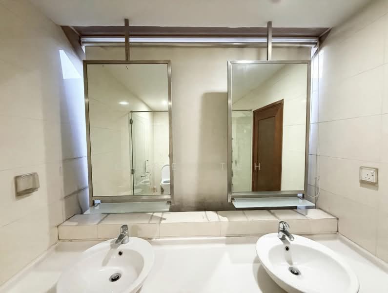 A Rare Freehold Trophy Home in Prime District 11 Novena, Jalan Merlimau, 6 Bedrooms, 5,315 sqft, Semi-Detached House For Sale, by Casey Teh, 500223519 - Bathroom - PropertyGuru.com.sg