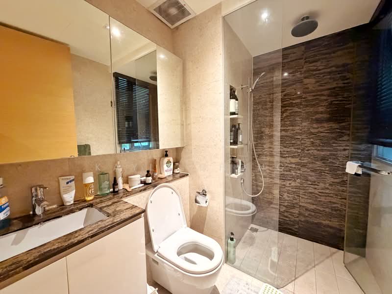 The Scala @ Lorong Chuan, 132 Serangoon Avenue 3, 2 Bedrooms, 958 sqft, Condominium For Sale, by Kayla Chong, 500223522 - Bathroom - PropertyGuru.com.sg