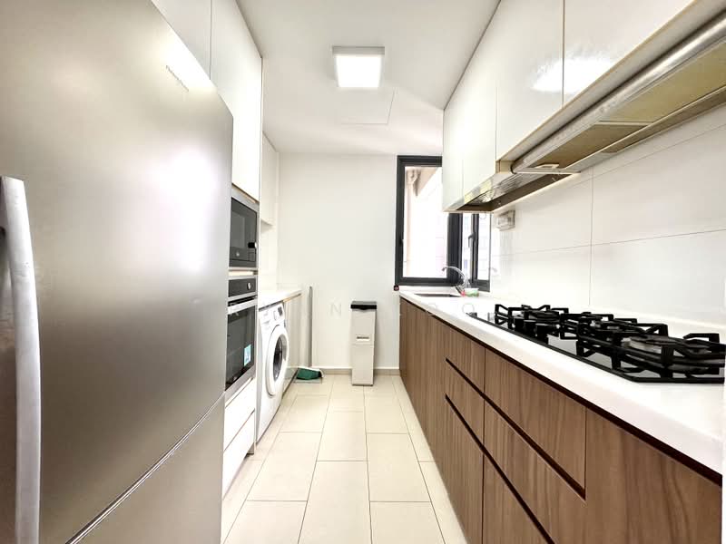 Palm Isles, 40 Flora Drive, 3 Bedrooms, 990 sqft, Condominium For Sale, by Ryan Koo, 500223525 - Kitchen - PropertyGuru.com.sg