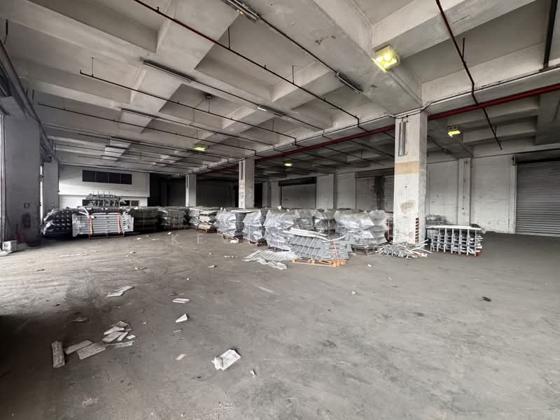 CHEAP BIG FLOORPLATE 40|20 FOOTER ACCESSIBLE, , 20,000 sqft, Factory / Workshop (B2) For Rent, by Kevin Lim, 500223529 - Interior - CommercialGuru.com.sg