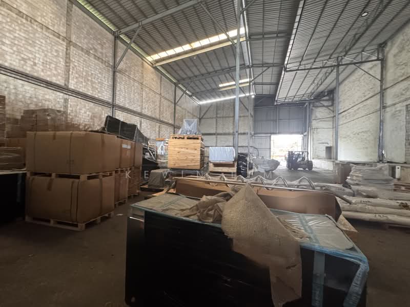 CHEAP BIG FLOORPLATE 40|20 FOOTER ACCESSIBLE, , 20,000 sqft, Factory / Workshop (B2) For Rent, by Kevin Lim, 500223529 - Interior - CommercialGuru.com.sg