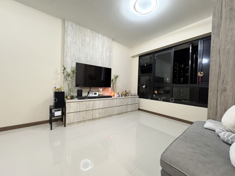 801B West Coast Crescent, 801B West Coast Crescent, 2 Bedrooms, 764 sqft, HDB Flat For Sale, by Derrick Dang, 500223530 - Living Room - PropertyGuru.com.sg