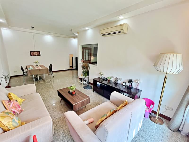 Hillbrooks, 92 Hillview Avenue, 3 Bedrooms, 1,076 sqft, Condominium For Sale, by Charles Tan, 500223541 - Living Room - PropertyGuru.com.sg