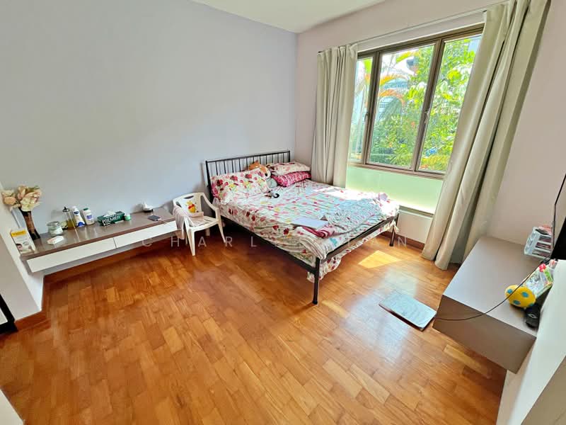 Hillbrooks, 92 Hillview Avenue, 3 Bedrooms, 1,076 sqft, Condominium For Sale, by Charles Tan, 500223541 - Bedroom - PropertyGuru.com.sg