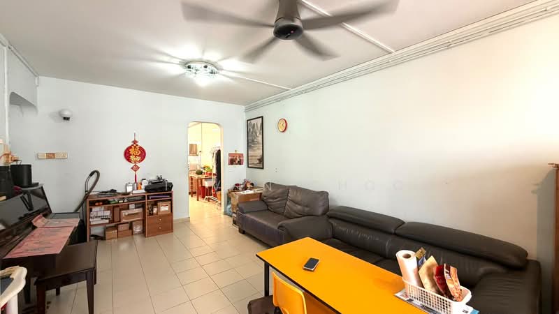 106 Teck Whye Lane, 106 Teck Whye Lane, 3 Bedrooms, 1,109 sqft, HDB Flat For Sale, by Steven Choo, 500223551 - Living Room - PropertyGuru.com.sg