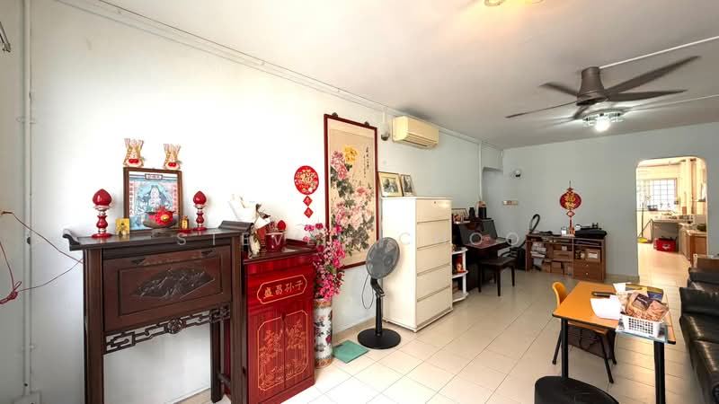106 Teck Whye Lane, 106 Teck Whye Lane, 3 Bedrooms, 1,109 sqft, HDB Flat For Sale, by Steven Choo, 500223551 - Living Room - PropertyGuru.com.sg
