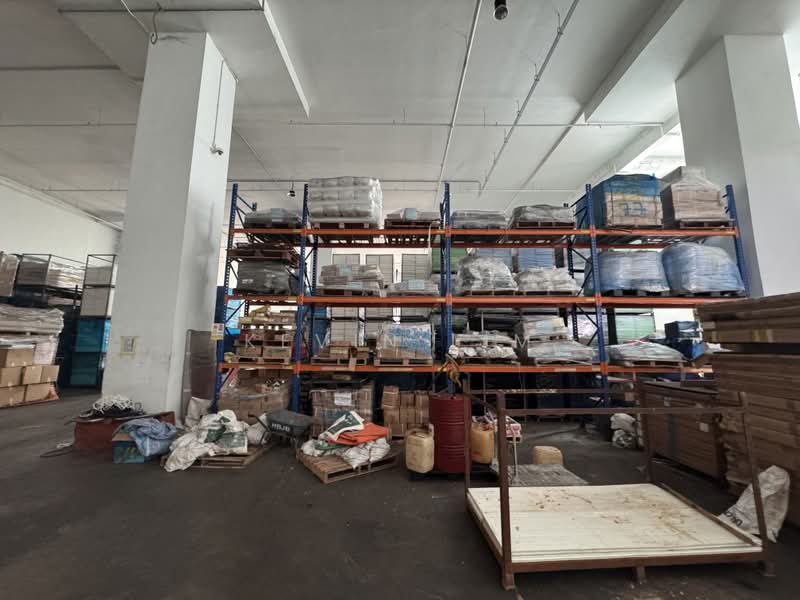 CHEAP 20/40 FOOTER ACCESSIBLE, , 16,000 sqft, Factory / Workshop (B2) For Rent, by Kevin Lim, 500223552 - Interior - CommercialGuru.com.sg