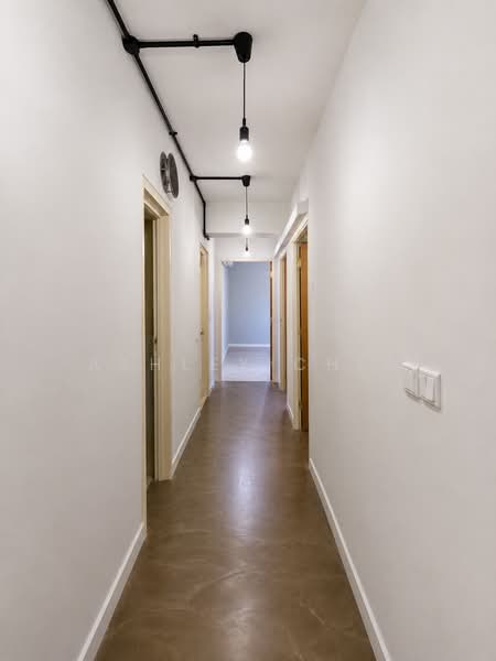 471B Fernvale Street, 471B Fernvale Street, 3 Bedrooms, 1,001 sqft, HDB Flat For Sale, by Ashley Chia, 500223554 - Corridor - PropertyGuru.com.sg
