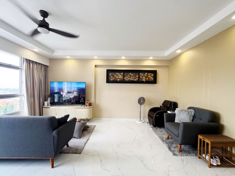 152B Bedok South Road, 152B Bedok South Road, 3 Bedrooms, 1,216 sqft, HDB Flat For Sale, by Risdian Isbintara, 500223558 - Living Room - PropertyGuru.com.sg
