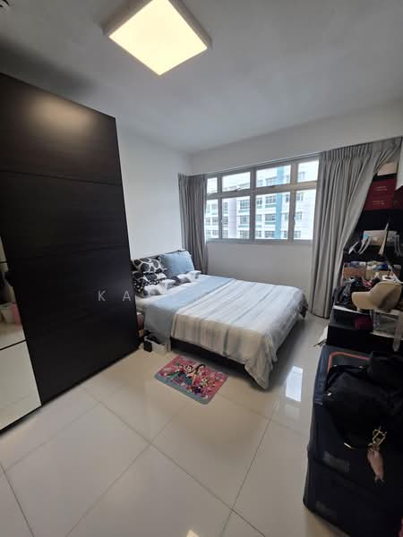 469A Sengkang West Way, 469A Sengkang West Way, 3 Bedrooms, 1,216 sqft, HDB Flat For Sale, by Karen Tai, 500223566 - Master Bedroom - PropertyGuru.com.sg