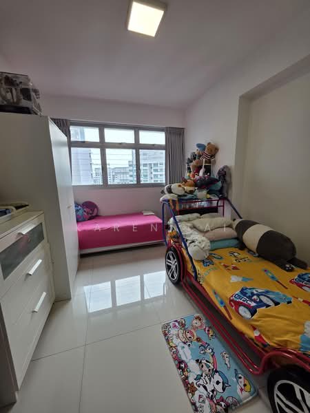 469A Sengkang West Way, 469A Sengkang West Way, 3 Bedrooms, 1,216 sqft, HDB Flat For Sale, by Karen Tai, 500223566 - Bedroom - PropertyGuru.com.sg