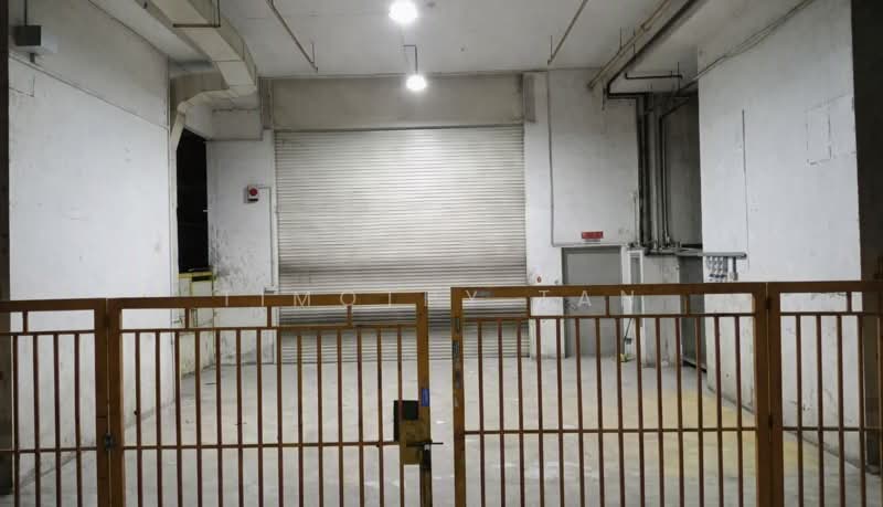 Wcega Plaza, 1 Bukit Batok Crescent, 1,632 sqft, Factory / Workshop (B2) For Rent, by Timothy Tan, 500223571 - Exterior - CommercialGuru.com.sg