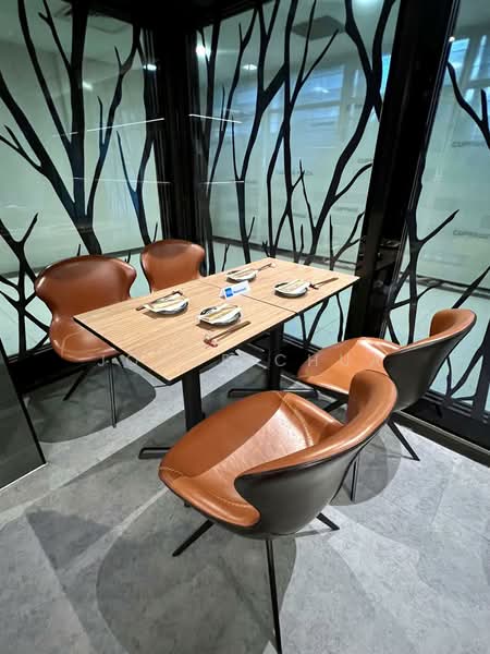 Cuppage Plaza, 5 Koek Road, Orchard / River Valley, 800 sqft, Food & Beverage For Rent, by Joyce Chua, 500223572 - Dining Room - CommercialGuru.com.sg