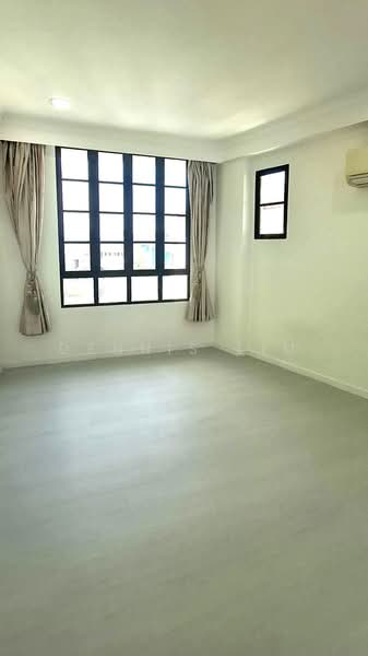 Sallim Lodge, 20 Sallim Road, 3 Bedrooms, 1,206 sqft, Apartment For Sale, by Dennis Lim, 500223575 - Interior - PropertyGuru.com.sg