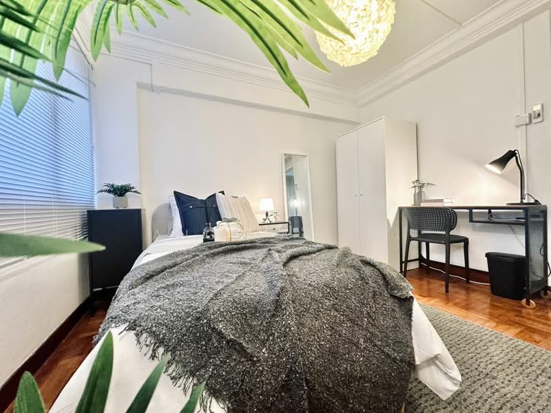 Textile Centre, 200 Jalan Sultan, Room Rental, 150 sqft, Apartment For Rent, by Angela Lim, 500223578 - Bedroom - PropertyGuru.com.sg
