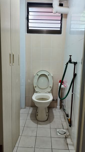 5 Changi Village Road, 5 Changi Village Road, 2 Bedrooms, 710 sqft, HDB Flat For Sale, by Fendy Lee, 500223583 - Bathroom - PropertyGuru.com.sg