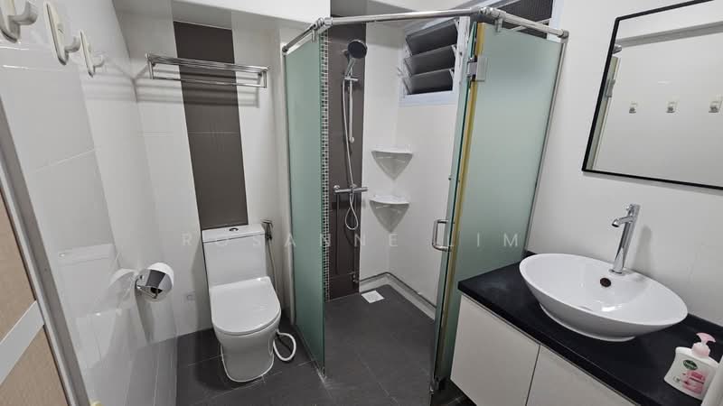 110 Bukit Purmei Road, 110 Bukit Purmei Road, Room Rental, 120 sqft, HDB Flat For Rent, by Rosanne Lim, 500223592 - Bathroom - PropertyGuru.com.sg