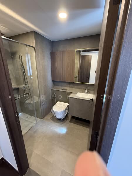 Midtown Modern, 16 Tan Quee Lan Street, 3 Bedrooms, 904 sqft, Condominium For Rent, by Ang Chong Meng, 500223595 - Bathroom - PropertyGuru.com.sg