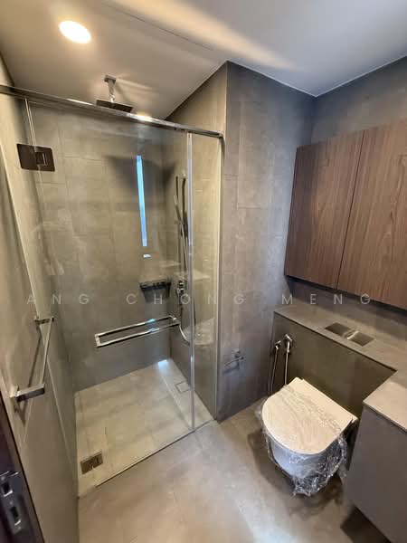 Midtown Modern, 16 Tan Quee Lan Street, 3 Bedrooms, 904 sqft, Condominium For Rent, by Ang Chong Meng, 500223595 - Bathroom - PropertyGuru.com.sg