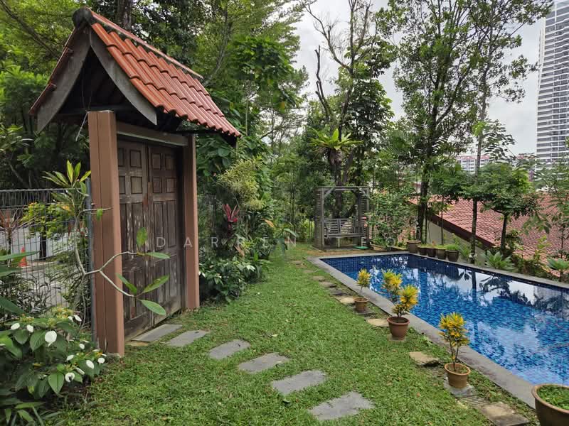 Super Rare Garden Retreat Home, Victoria Park, 2 Bedrooms, 2,000 sqft, Semi-Detached House For Rent, by Darren Teo, 500223598 - Garden - PropertyGuru.com.sg