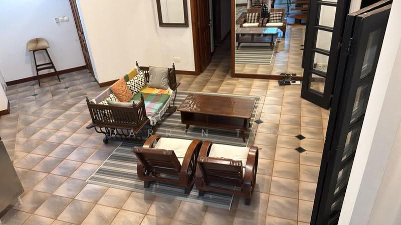 Super Rare Garden Retreat Home, Victoria Park, Tanglin / Holland / Bukit Timah, 2 Bedrooms, 1,200 sqft, Semi-Detached House For Rent, by Darren Teo, 500223598 - PropertyGuru.com.sg
