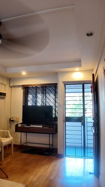 84 Bedok North Street 4, 84 Bedok North Street 4, Room Rental, 200 sqft, HDB Flat For Rent, by Fendy Lee, 500223601 - Living Room - PropertyGuru.com.sg