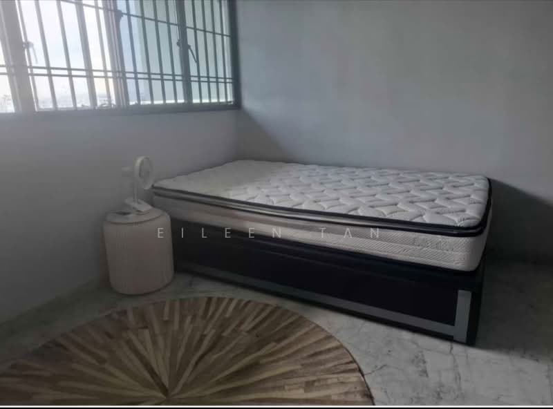 203 Yishun Street 21, 203 Yishun Street 21, Room Rental, 150 sqft, HDB Flat For Rent, by Eileen Tan, 500223605 - Bedroom - PropertyGuru.com.sg