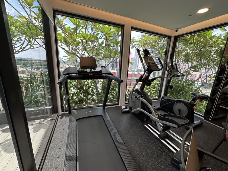 Peak Residence, 333 Thomson Road, 4 Bedrooms, 1,389 sqft, Condominium For Sale, by Karen Low, 500223610 - Gym - PropertyGuru.com.sg
