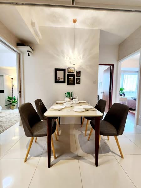 The Sail @ Marina Bay, 2 Marina Boulevard, Boat Quay / Raffles Place / Marina, 2 Bedrooms, 883 sqft, Condominium For Sale, by Colin Li, 500223619 - Dining Room - PropertyGuru.com.sg