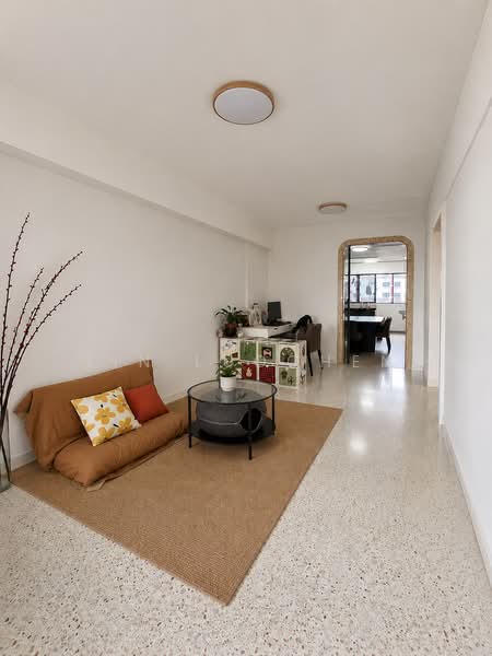 602 Clementi West Street 1, 602 Clementi West Street 1, 2 Bedrooms, 721 sqft, HDB Flat For Sale, by Lin LuoChen, 500223622 - Living Room - PropertyGuru.com.sg