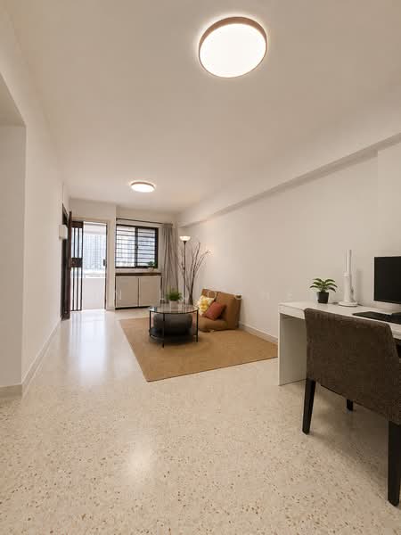 602 Clementi West Street 1, 602 Clementi West Street 1, 2 Bedrooms, 721 sqft, HDB Flat For Sale, by Lin LuoChen, 500223622 - Living Room - PropertyGuru.com.sg