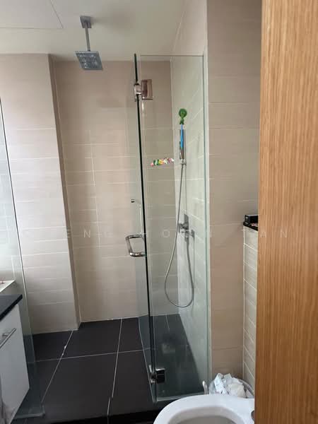 Atrium Residences, 11 Lorong 28 Geylang, 3 Bedrooms, 1,227 sqft, Apartment For Sale, by Cheng Hoon Tan, 500223628 - Bathroom - PropertyGuru.com.sg